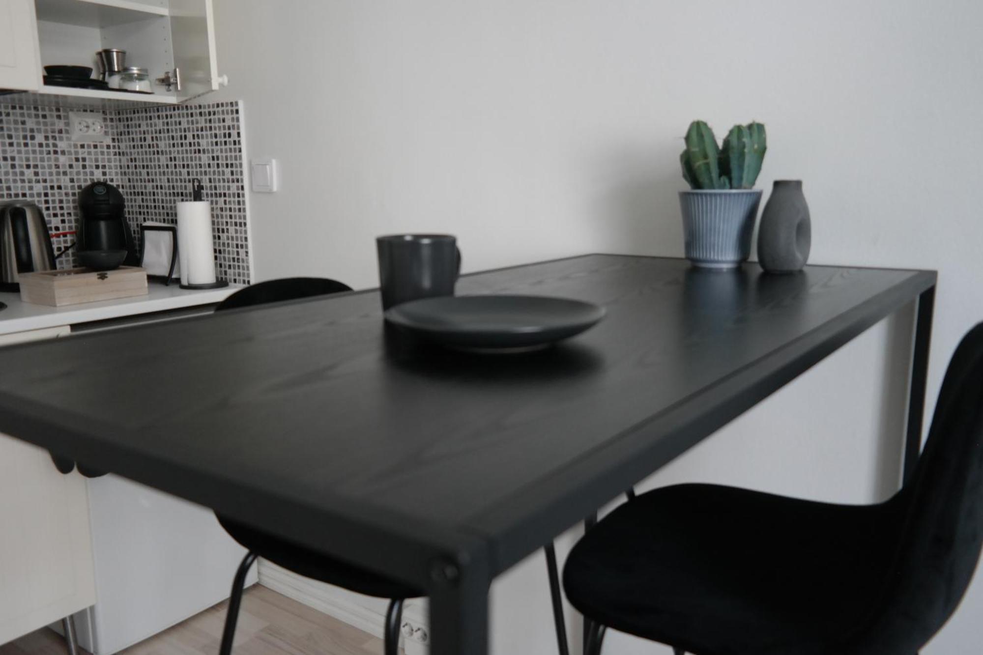 Modern Equipped Studio In Vibrant Kallio, Near Transit & Dining Spots هلسنكي المظهر الخارجي الصورة
